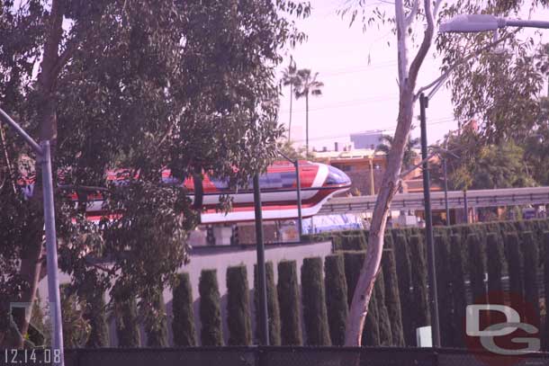 Monorail red was stopped then finally was restarted..