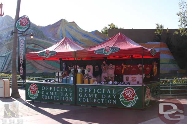 Over near DCAs entrance there was a stand set up still selling Rose Bowl merchandise