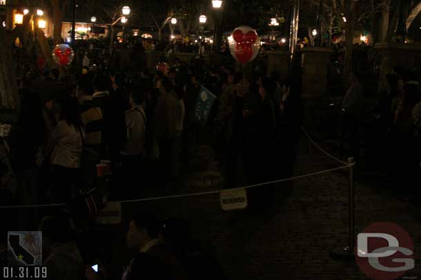 Noticed this standing area roped off for Fantasmic..  there seemed to be a foriegn tour group inside.