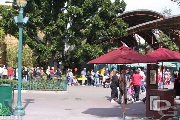 There was a long line at the Monorail security checkpoint, but not many people appeared to be waiting up at the platform.