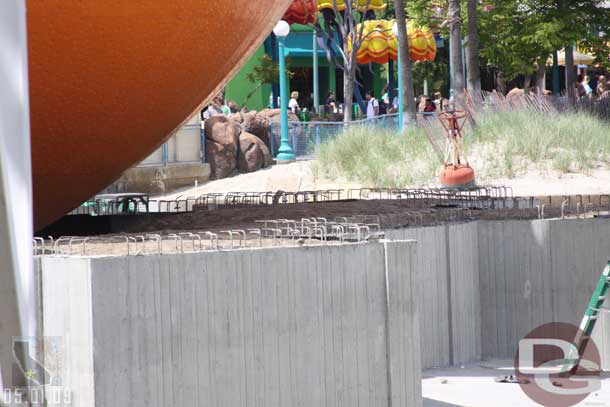 Over at the Orange Stinger the base is now filled with compacted dirt.