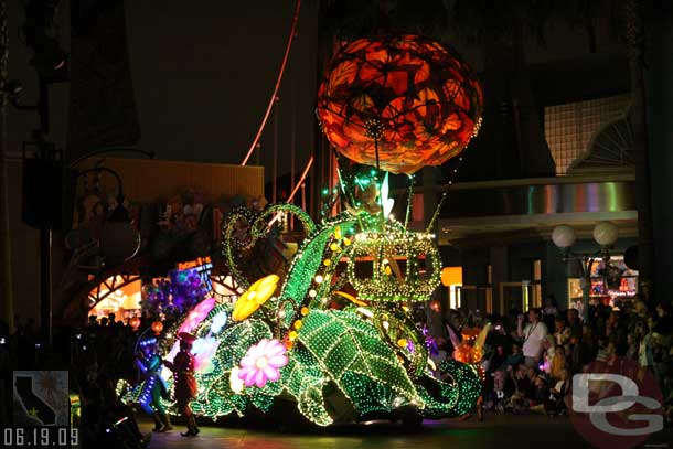 Since I had great seats took some more Electrical Parade pictures this week.