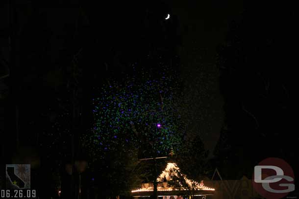 For the finale, just like Main Street, confetti is shot off in the Small World Mall area