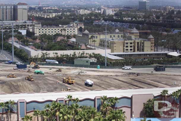 Here is the old Timon lot.. they are starting the grading work.