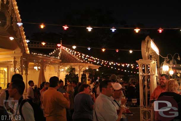 Then we were all led over to Plaza Pavilion for some dessert and Magical