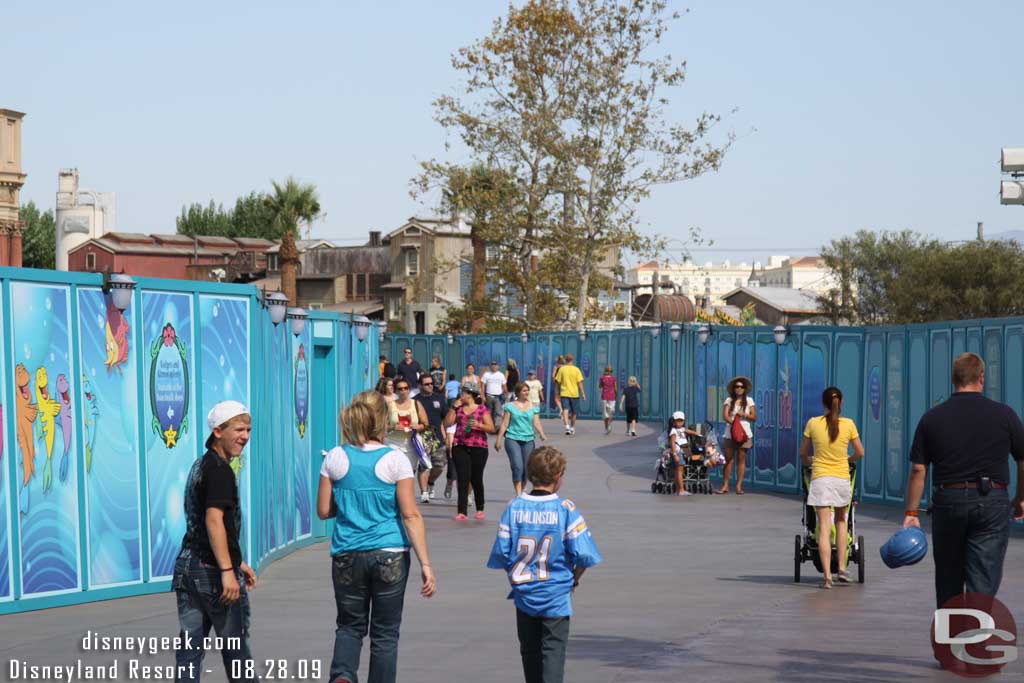 The narrow walkway to the Golden State area