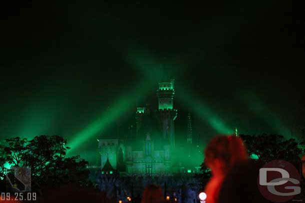 Showtime for the Halloween Screams - A Villainous Surprise in the Skies show.