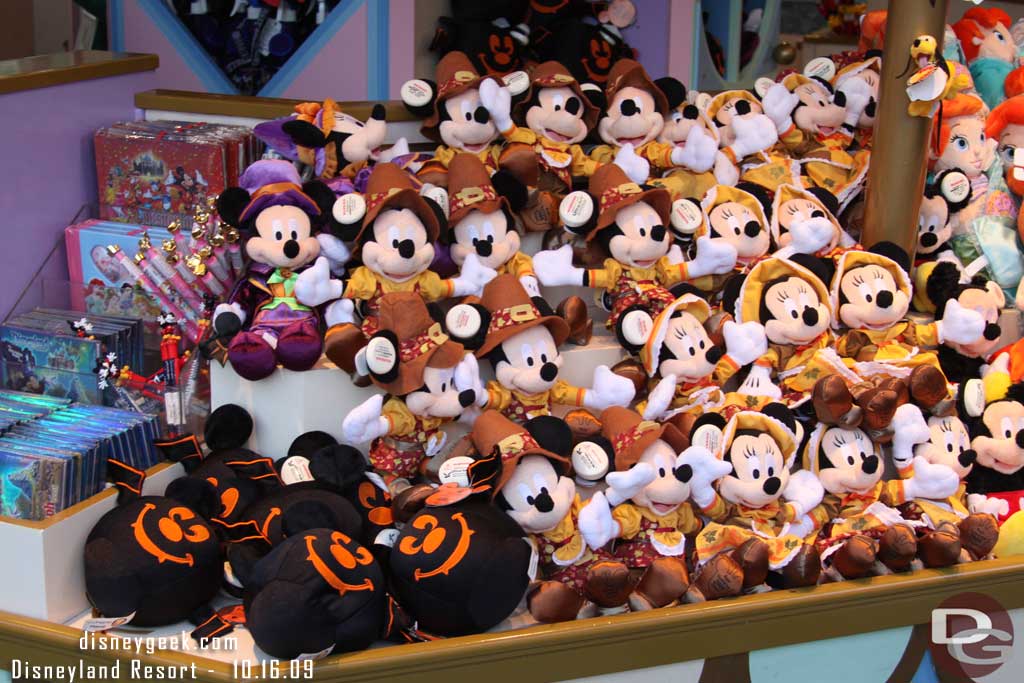 Thanksgiving merchandise is moving in to replace the Halloween stuff already