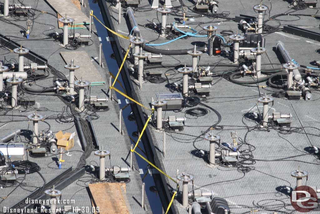 The boards where the platforms met are now removed.  (well stacked on the left in this shot).