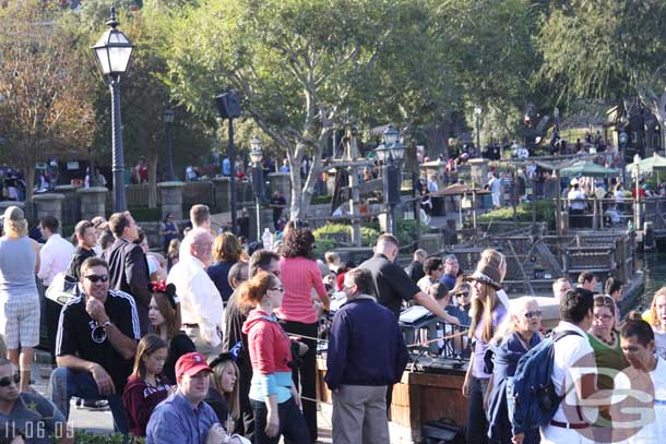 The show directors/techs were set up on the second terrace.  Also there was a small roped off area for Disney folks (several Disneyland and WDI people were spotted).