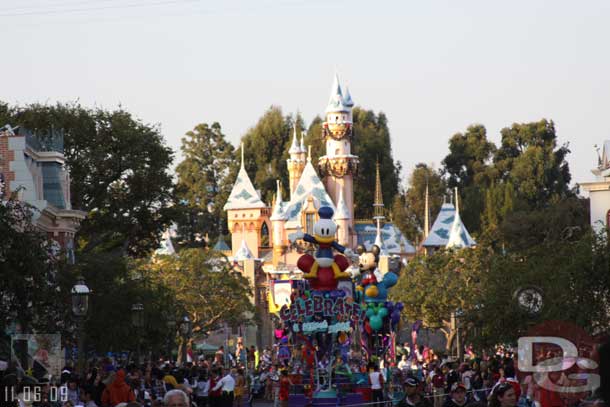 Back to Disneyland and I managed to get stuck in the Street Party traffic.