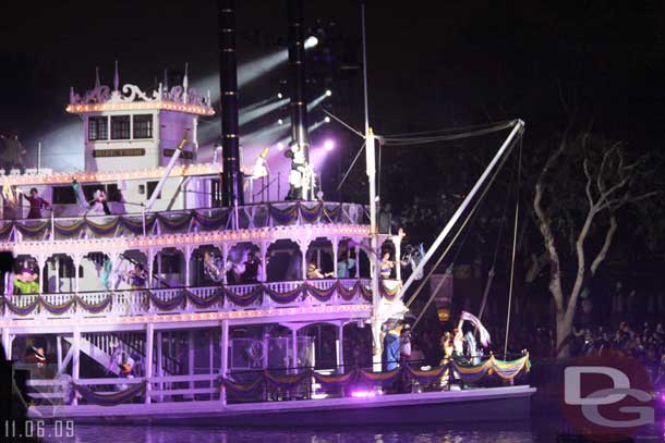 The Princess and the Frog stuff was removed for Fantasmic