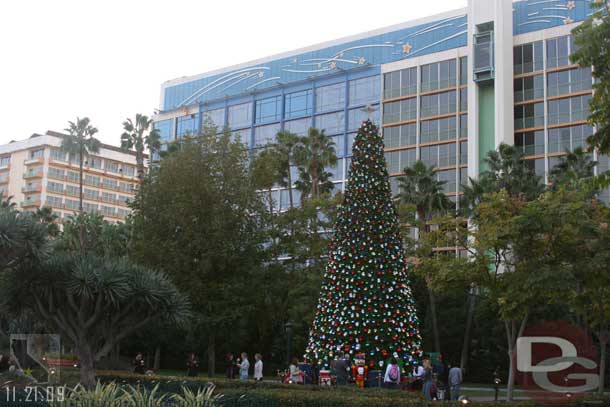 Painting is proceeding on the Disneyland Hotel (also notice the Downtown Disney tree in the foreground)