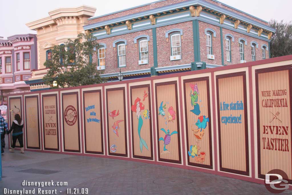 More new wall blocking the work on the parade route