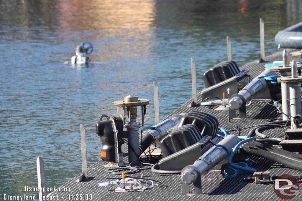 A random close up of some of the equipment on the platform.