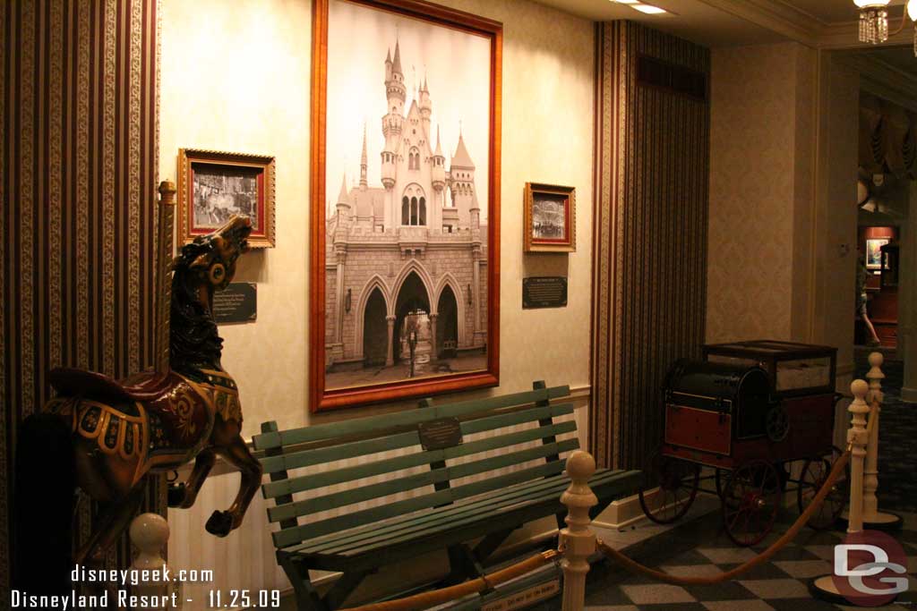 A wider shot of the display at the entrance to the Opera house