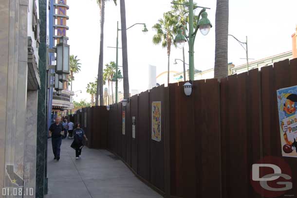 A look up the other side of the street (the Animation Building side).. I will walk that later..