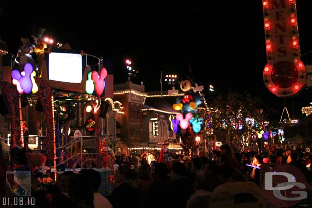 Headed back down Main Street just as the Street Party was wrapping up the first stop