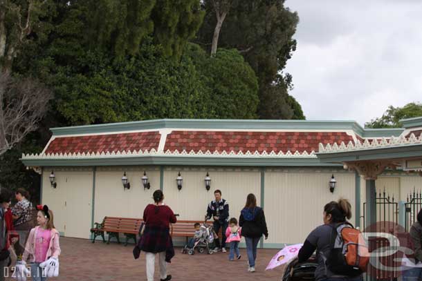 The walls are down and the old stroller rental location is now just a plain wall with a few benches.