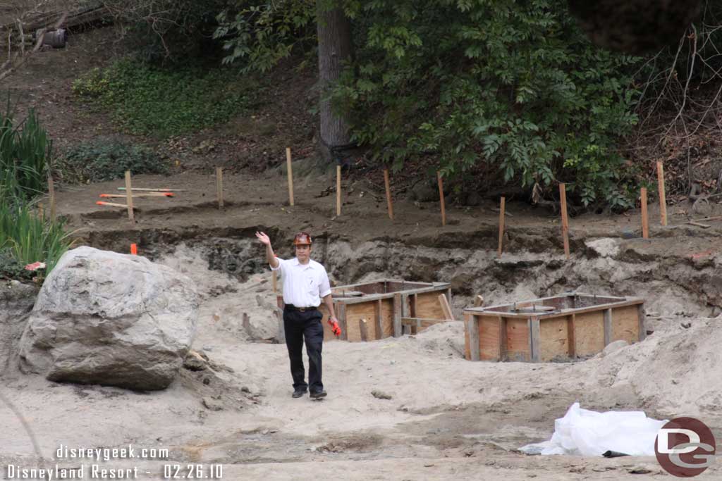 I think this was an imagineering waving to us (hard to tell but looked like their hard hat type)