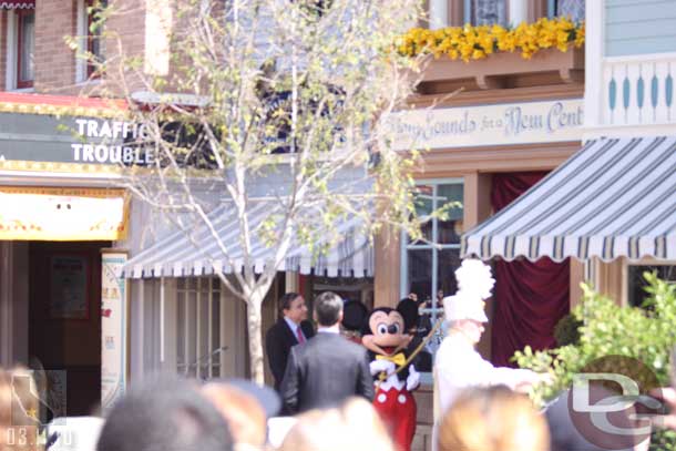 The window unveiling (on the official Disney parks blog they have a video of this)