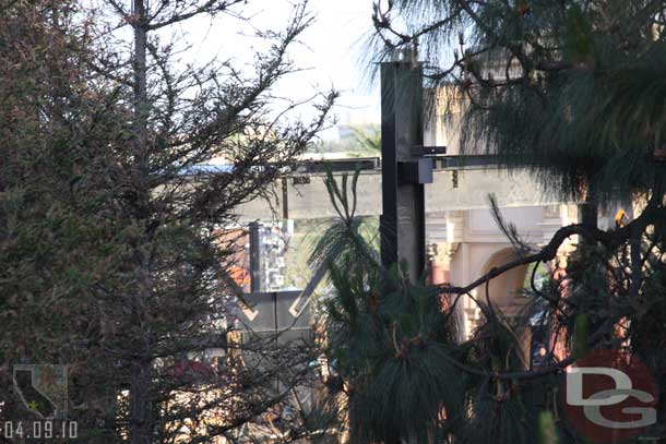 From the Redwood Creek tower you can just barely see the Mermaid building.