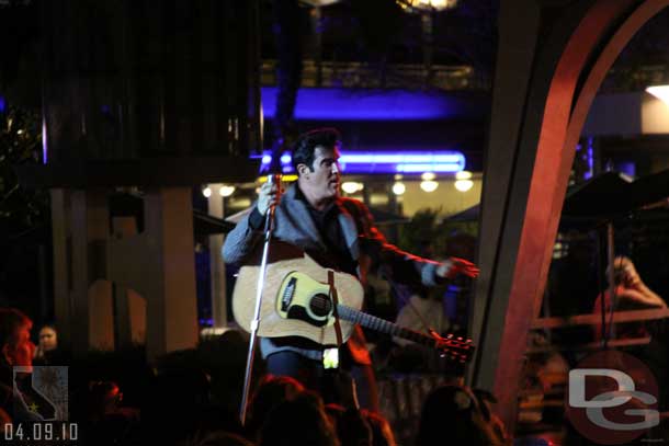 To close with a shot of Elvis performing at the Tomorrowland Terrace