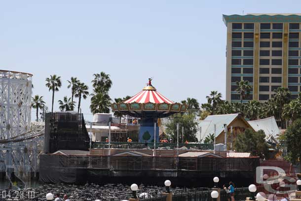 Some visible progress out on the Swings.  Only a month or so until they are expected to open.