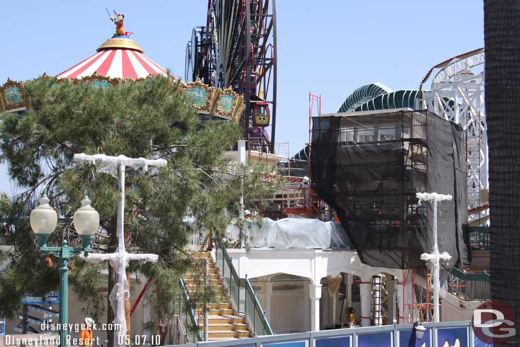 Some shots from the SS Rustworthy, notice the light towers for the parade route are in now.