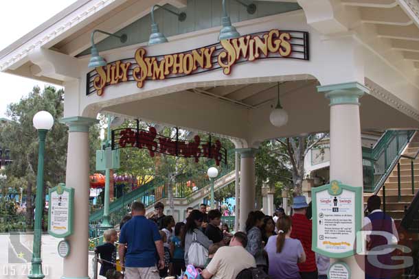 There is a sign on two of the three sides of the entrance (the side facing toward the Maliboomer does not have a sign).