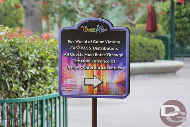 A sign as you leave the hotel telling you where to go for World of Color Fastpasses.