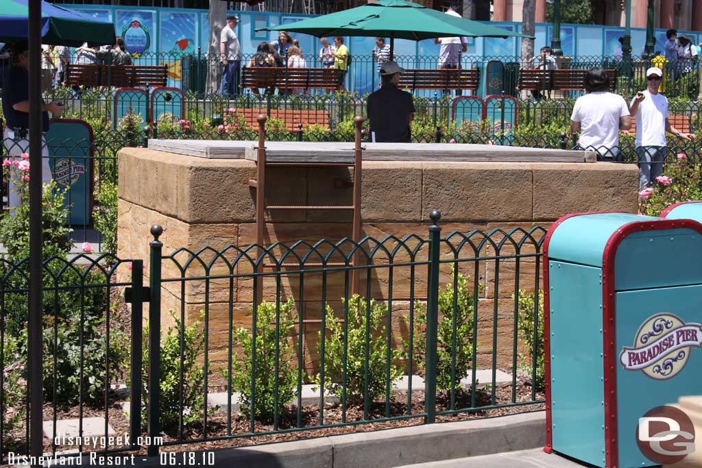 One of the platforms used as a stage for the Carnival of Color