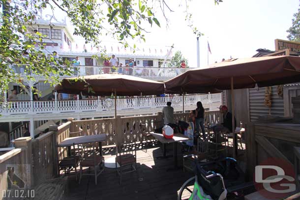 Tables, chairs, and umbrellas on the landing?  Nice to see but seemed odd, but a nice addition.