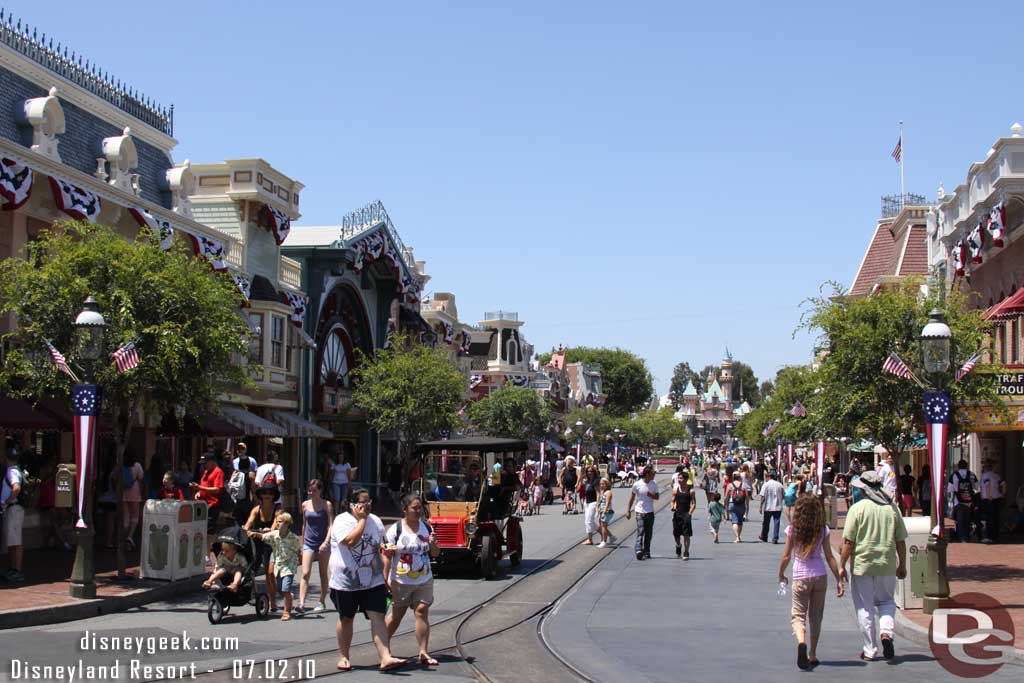 Main Street is decked out for the 4th with its traditional flags and banners (it has been several years since they did this due to the ongoing promotions that took over the posts)