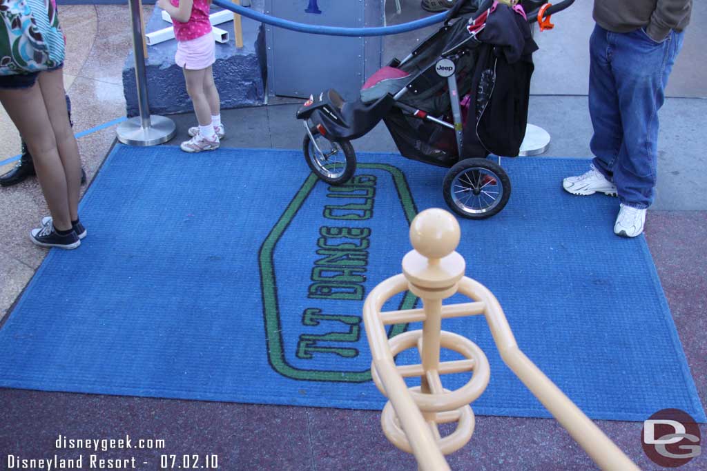 Noticed the carpet leading to the dance floor on both sides