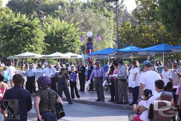 Notice the guy in the suit in the back of the shot, that is the current president of Disneyland, George Kalogridis 