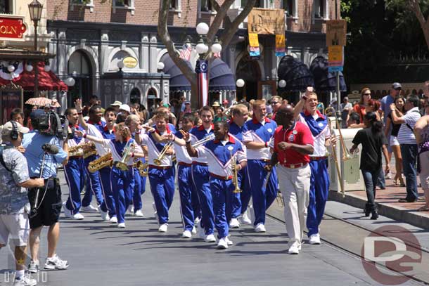 At 2:30 the College Band and reunion group had a parade down Main Street.