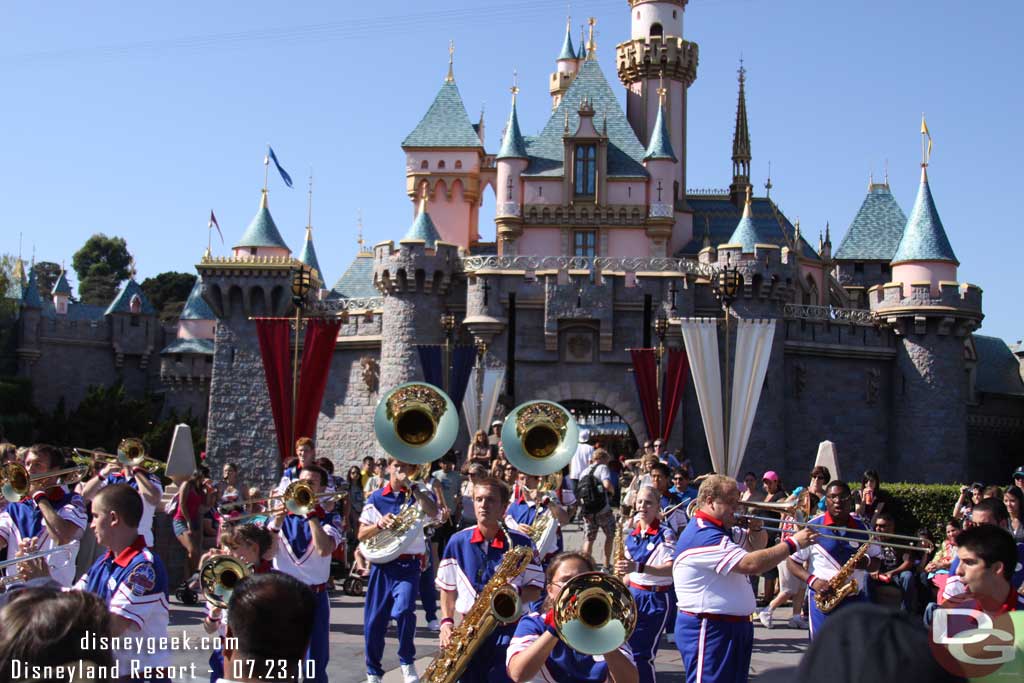 The College Band in front of the Castle for their 4:20 set.