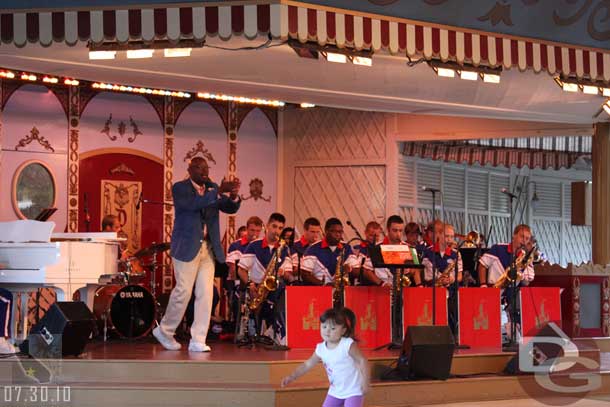 The All American College Band and the swing party.  Notice the child in the foreground.  She was out there for several songs and dancing away. 