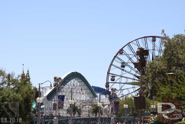 Moving on to the Pier, they are painting the tubes on Screamin notice the one in the background and the new blue.