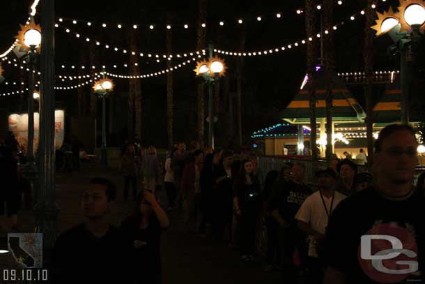 A line for ice cream treats