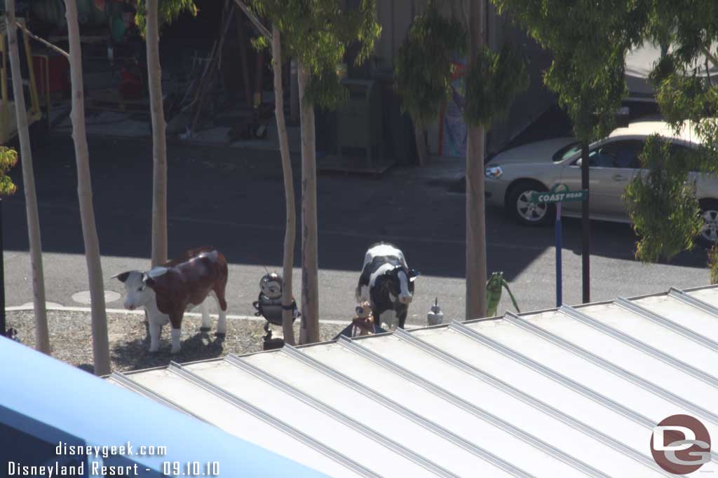 The farm characters are hanging out backstage right now.  Wonder if they will be relocated to the new farm area or if they are just waiting to be taken away.