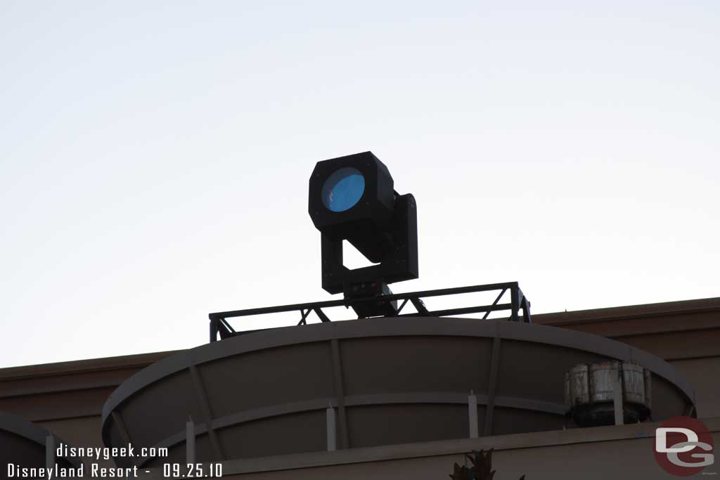 The spot lights that have been brought in look to be the same type as World of Color is using.