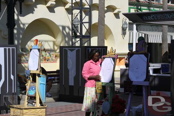 The Drawn to the Magic show was out in the street today and it sounded to me like they were using the elecTRONica speakers, the show sounded much louder and crisper than it usually does.