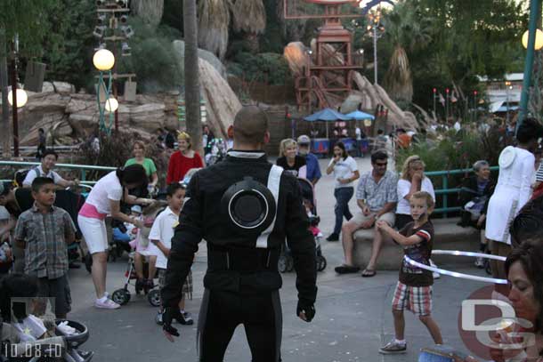 After the show a group of CMs came out to interact with the crowd.