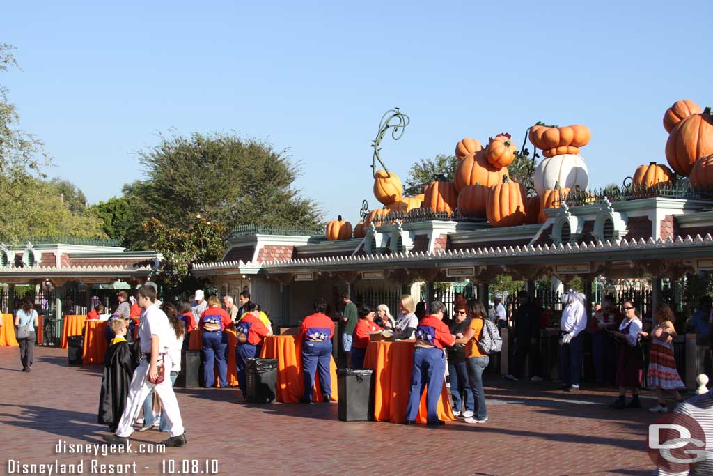 The east side of the entrance was all blocked off for the party guests.