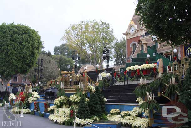 Main Street was set up for the Candlelight.