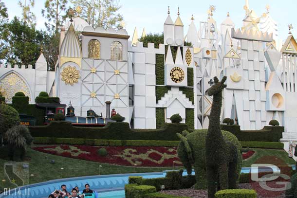 I headed out to Toontown next, Small World was still running the Holiday version.