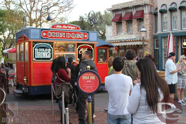 Hmm.. seems the chain and sign did not help to corral the corn dog line.