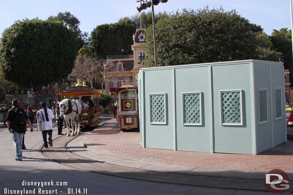 No visible progress on Main Street.